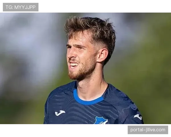 独家对话德国队新星:首次入选国家队后的德甲征程 独家对话德国队新星:首次入选国家队后的德甲征程